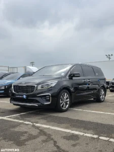 KIA CARNIVAL Noblesse 18'